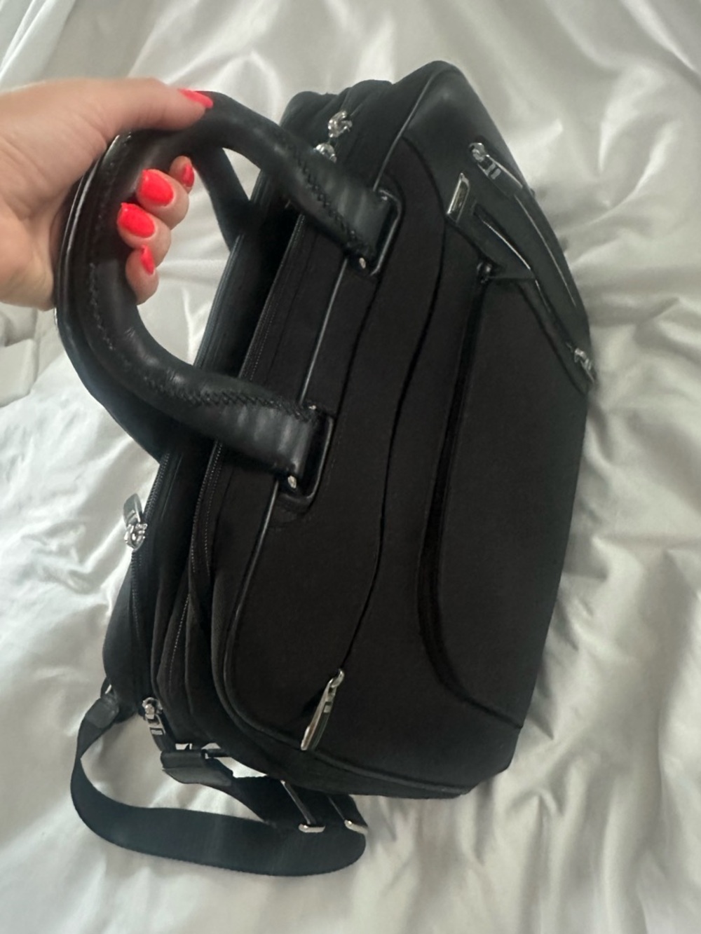 TUMI Arrive' T-Pass Kennedy Deluxe Brief.